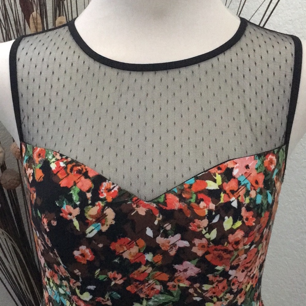 Hpnwot B. Smart Multi Color Floral Short Dress - image 4